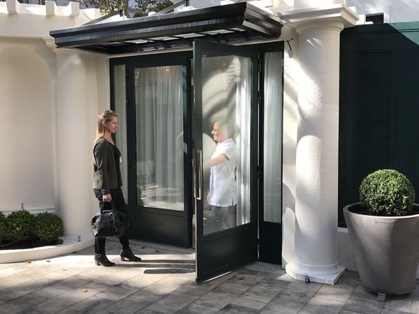Accueil Medispa Clinique Niforos